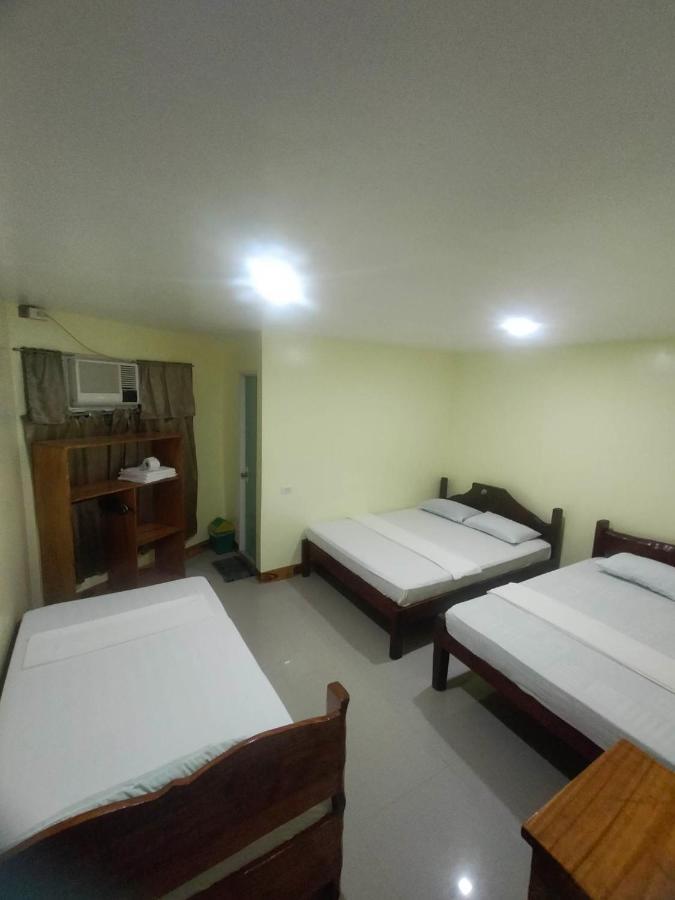 Edgar'S Guest House Moalboal Ngoại thất bức ảnh
